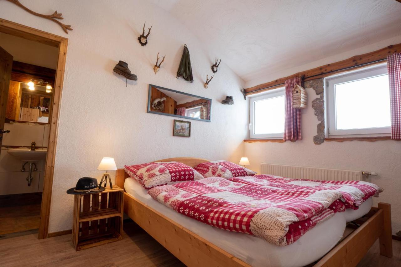 Villa Almhaus Dachsteinblick Am Feuerkogel Ebensee Esterno foto